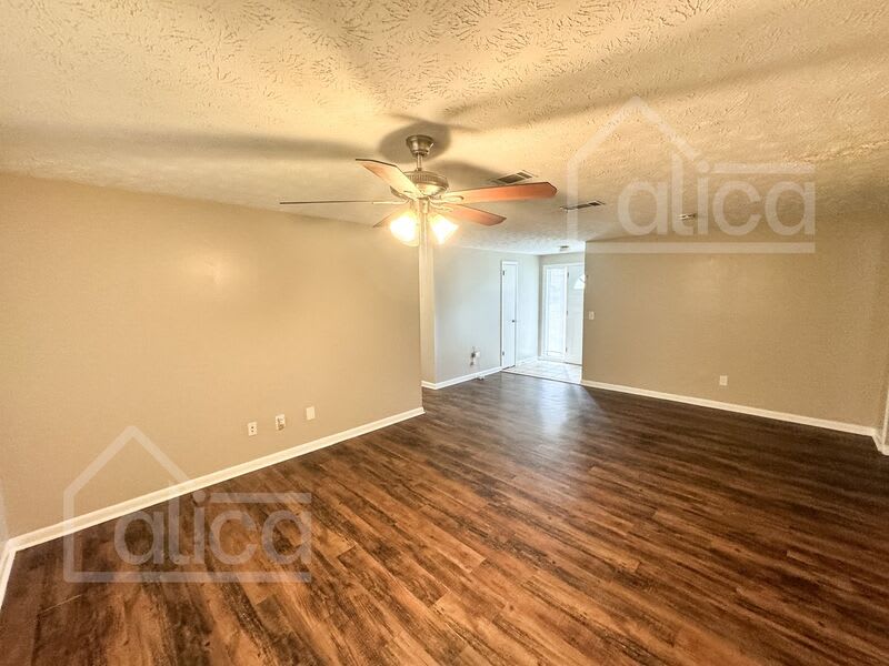 8481 Thims Ave – photo 3