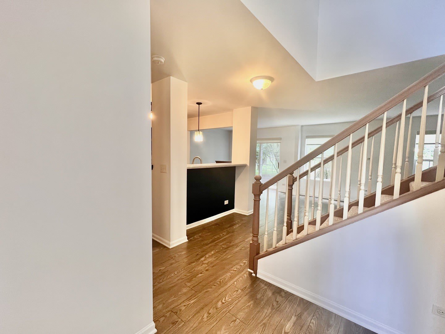 2407 Stoughton Circle – photo 3