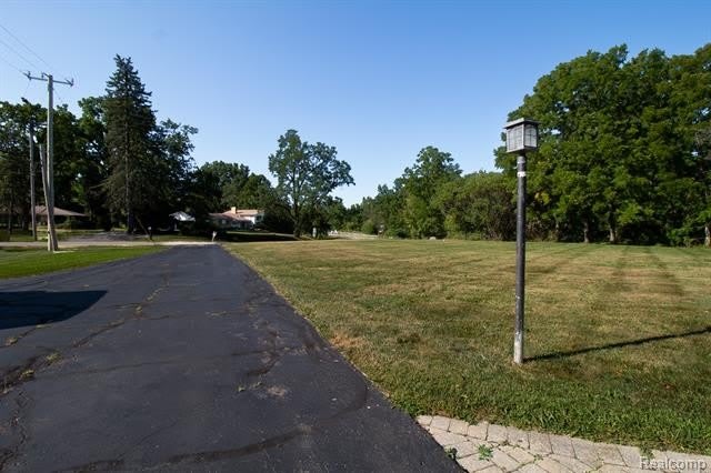 42046 Woodbrook Drive – photo 3