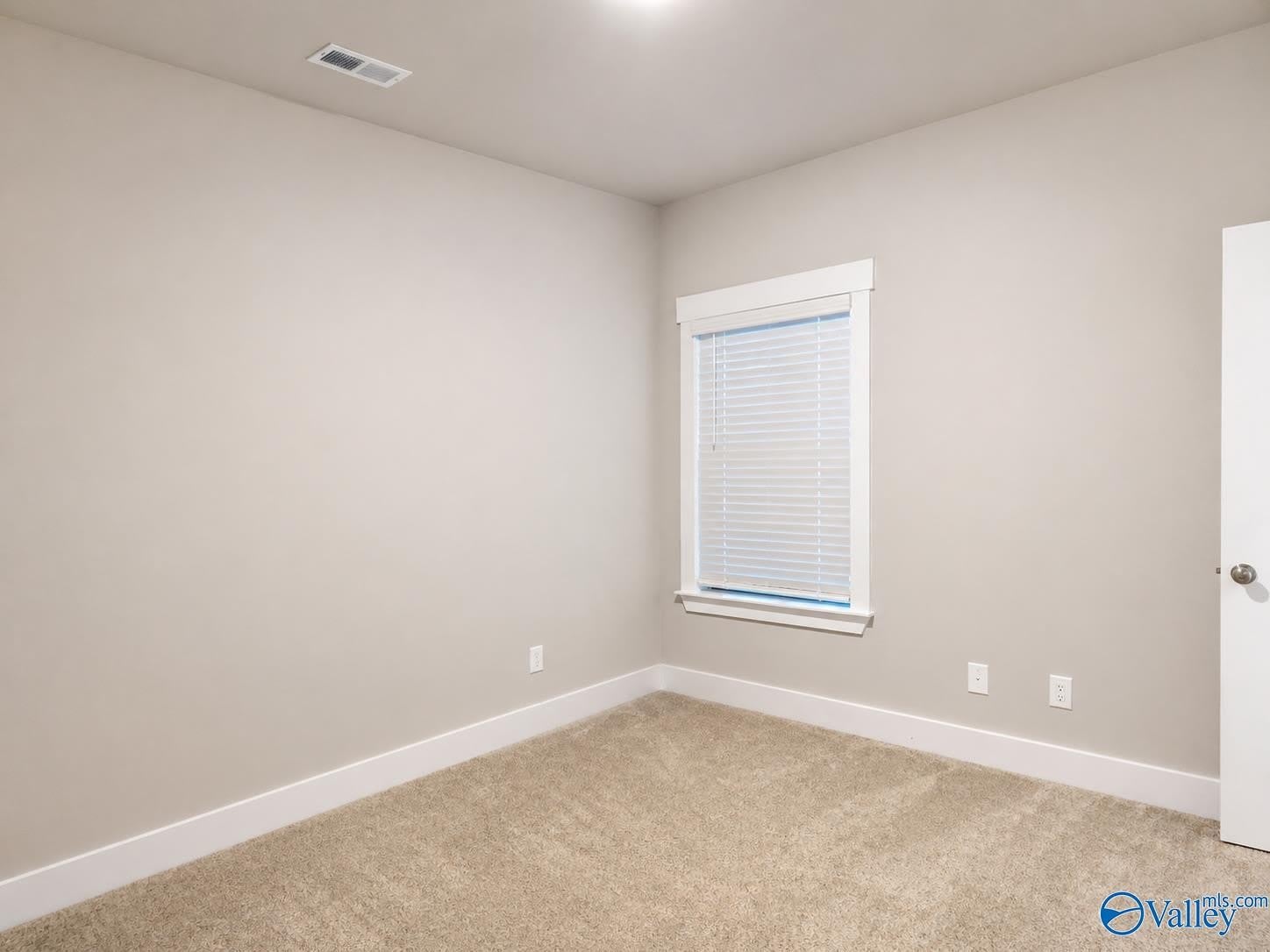 111 Farmall Lane – photo 3