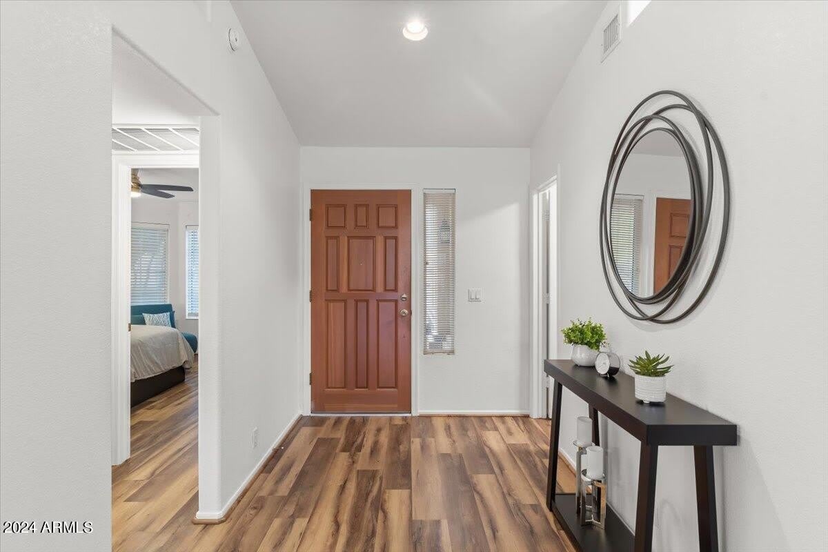 8818 W PIUTE Avenue – photo 3