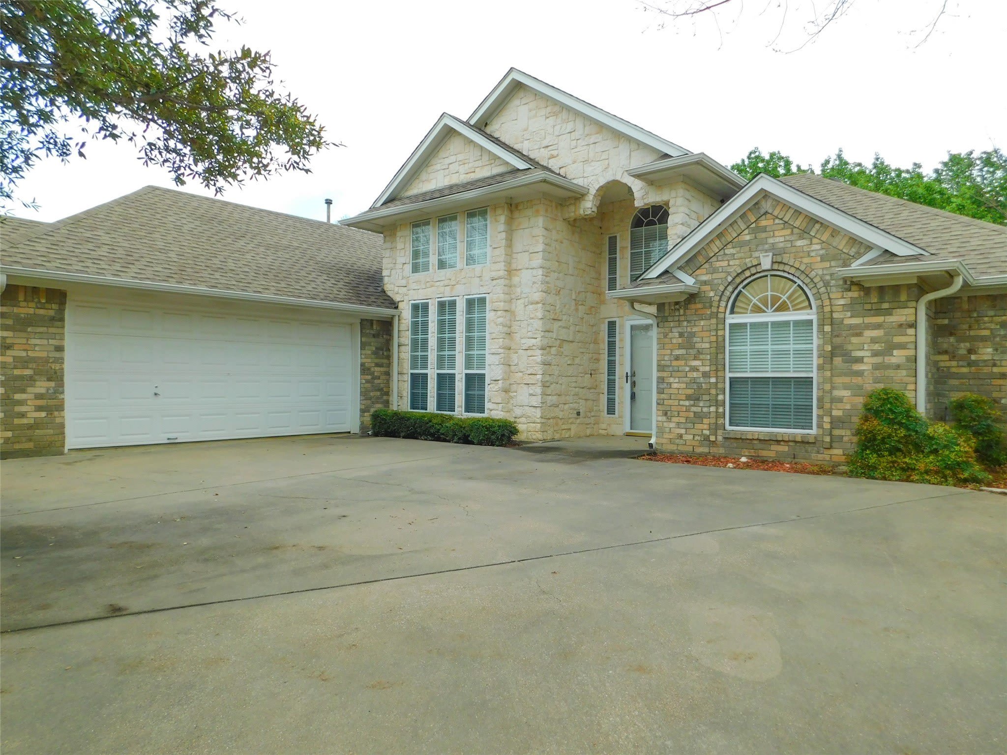 502 Hillcrest Lane – photo 5