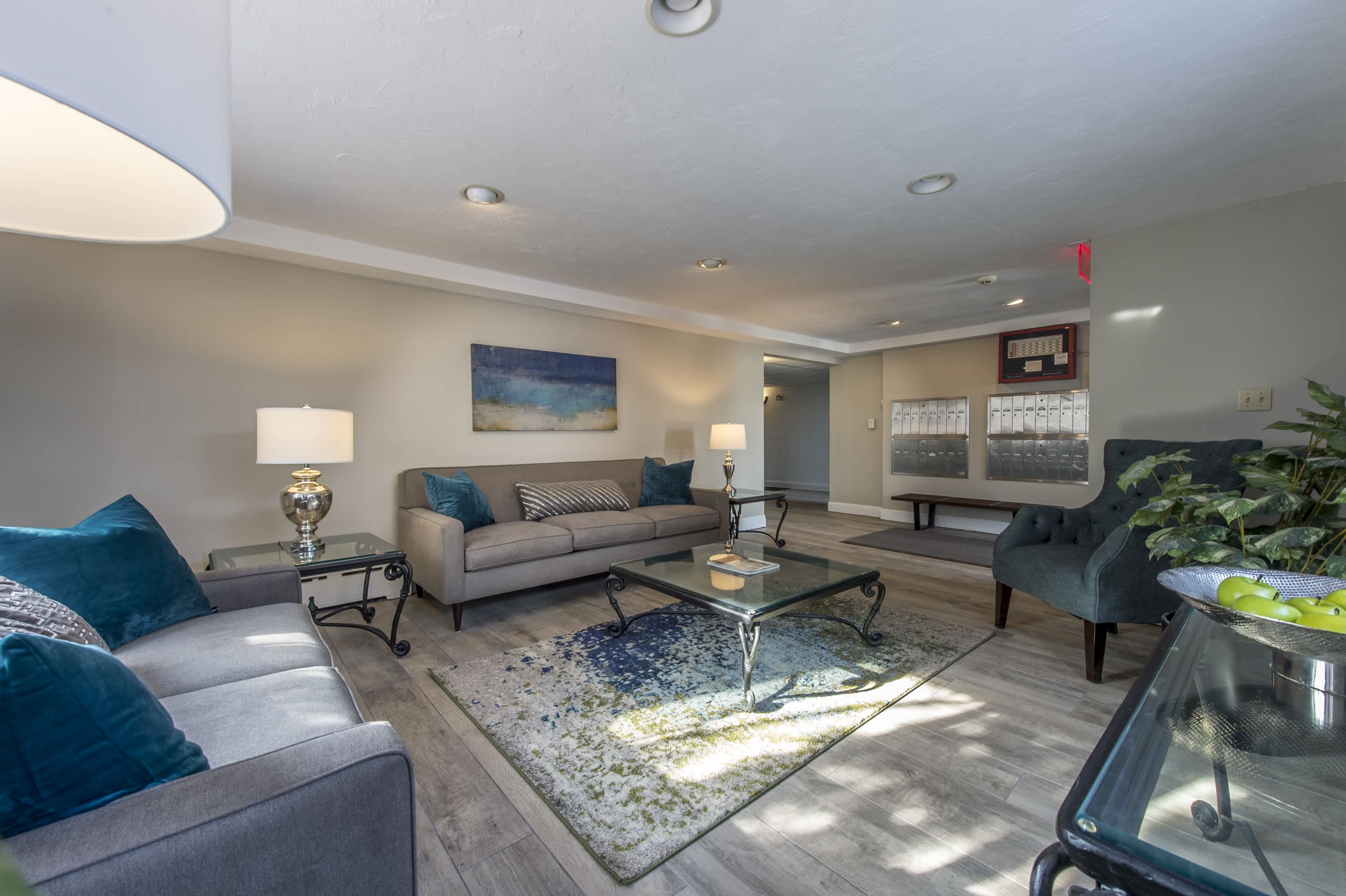 898 Massachusetts Avenue Apartments – photo 3
