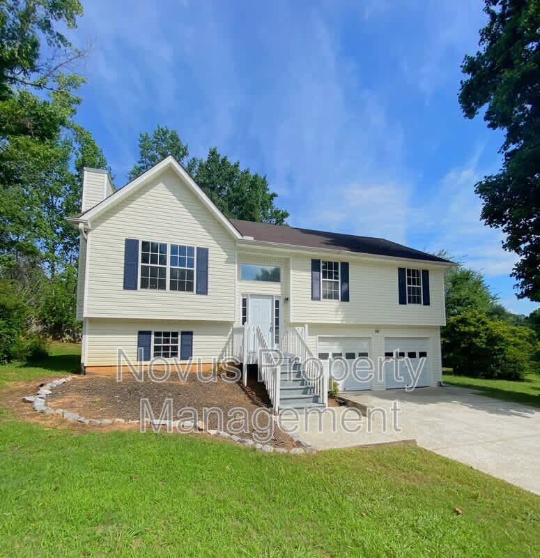 51 Connie Drive – photo 1