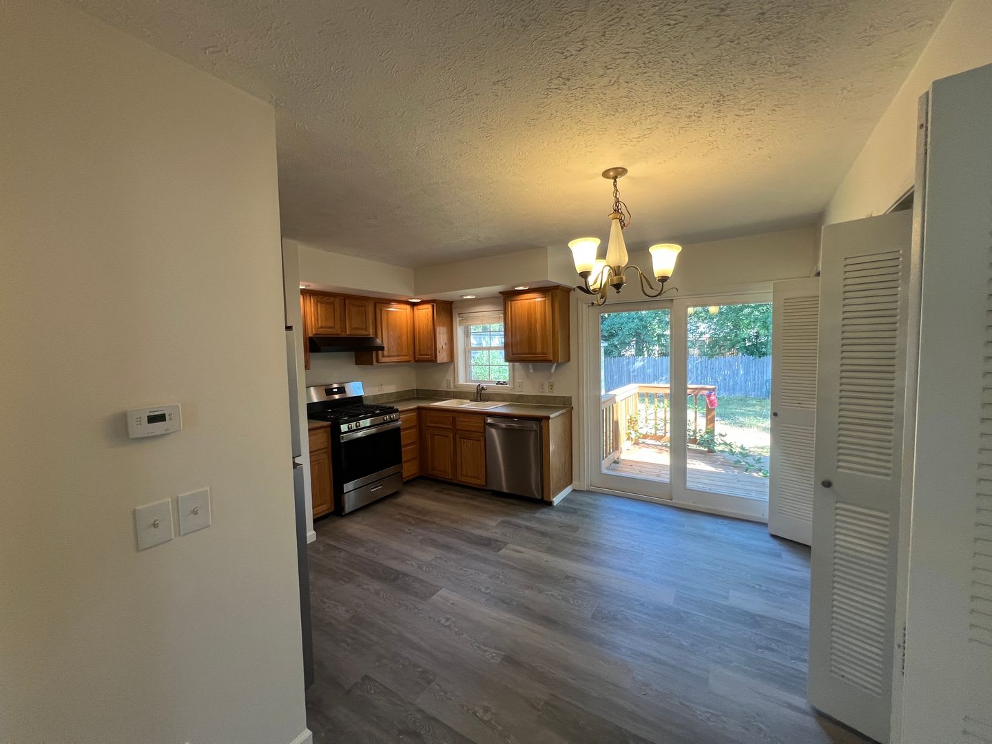 REMODELED 2 BEDROOM HOME IN HEART OF TRAVERSE CITY – photo 4