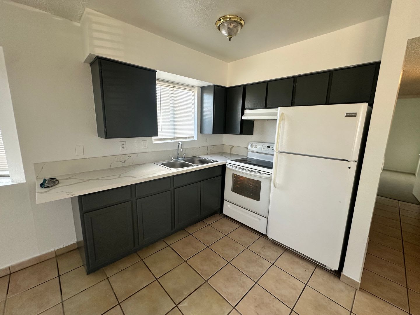 5666 E Lake Mead Blvd – photo 4