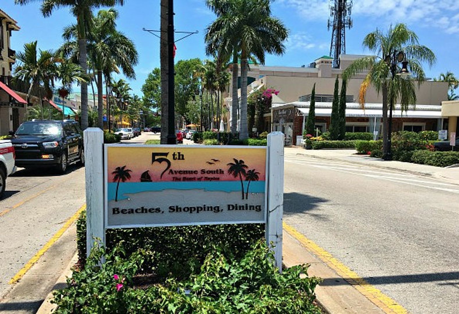 2 Bedroom Plus A Den 2 Bath Seasonal Beautiful Condo Available For Season Prime Location Olde Naples Botanical Place Minutes From Naples Powdery Sand Beaches Vacation Retreat – photo 3