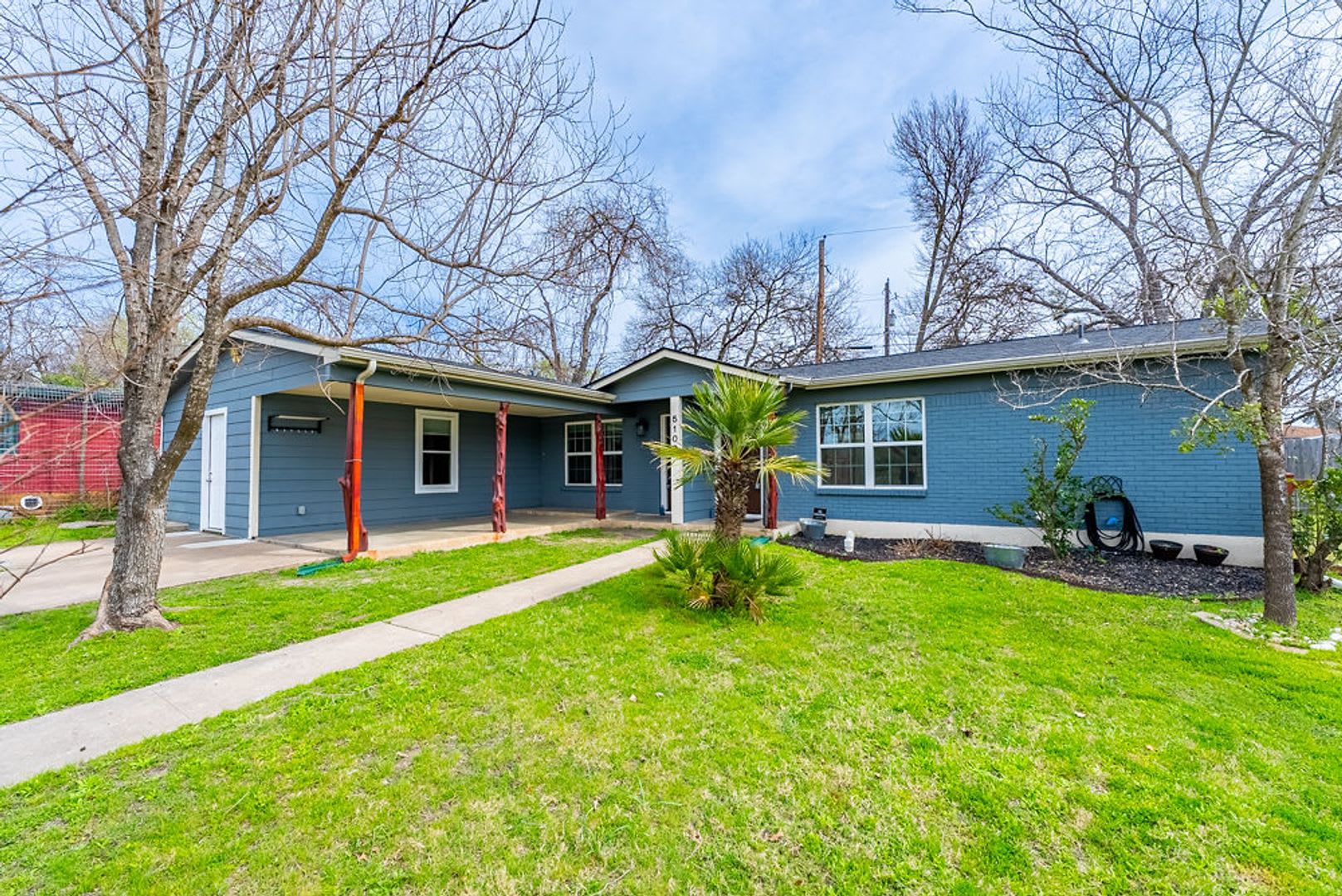 Charming 2-Bedroom, 1-Bathroom Retreat in North Austin!!! – photo 2