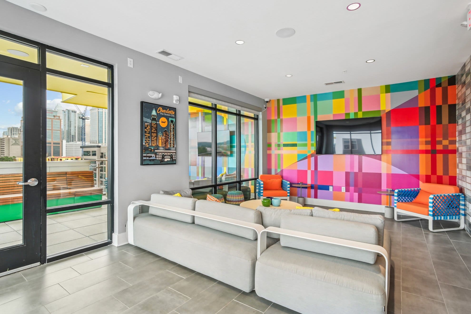 Link Apartments Mint Street – photo 5