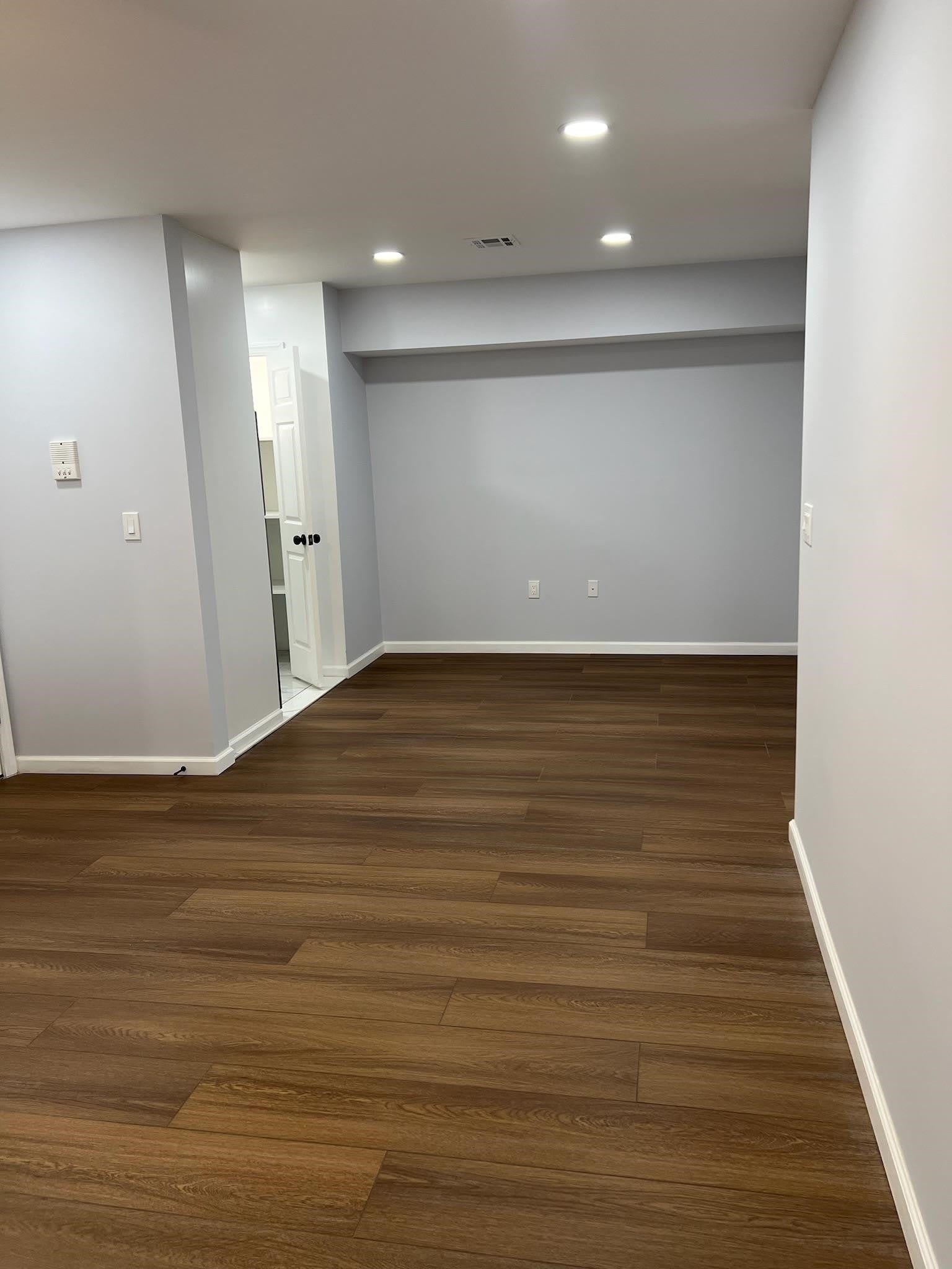 384 PALISADE AVE – photo 5