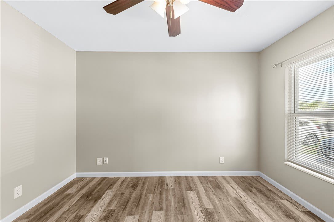 2405 Crews Street – photo 5