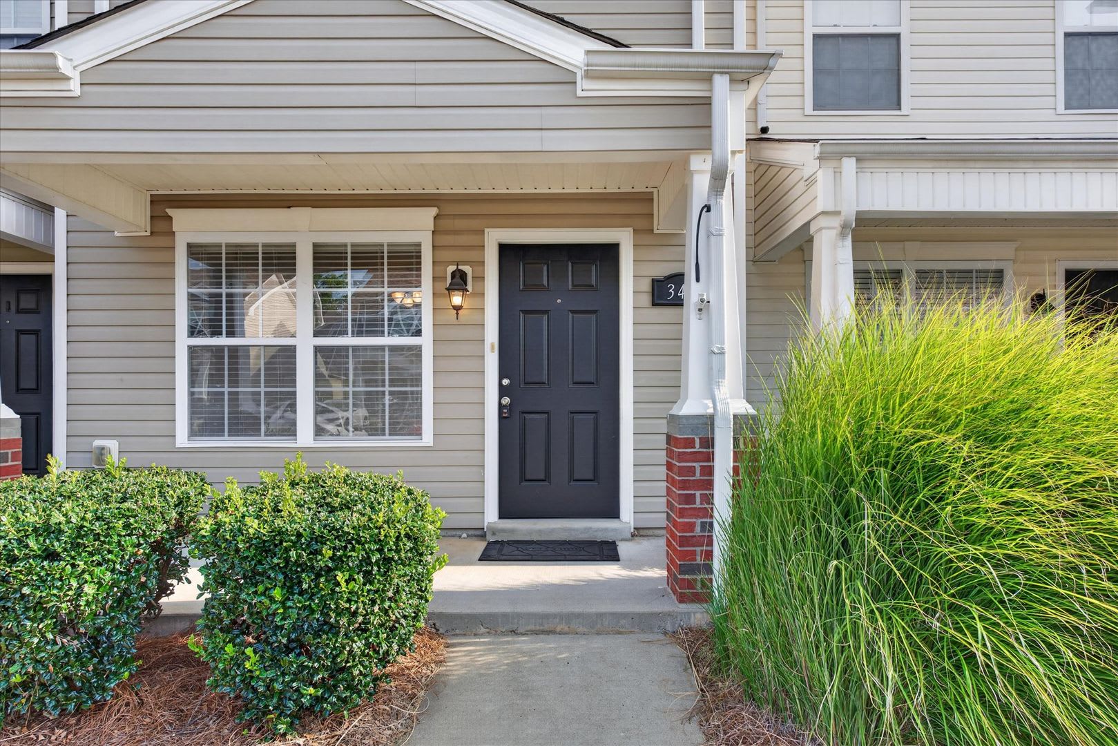 Pet Friendly Two Bedroom! – photo 3