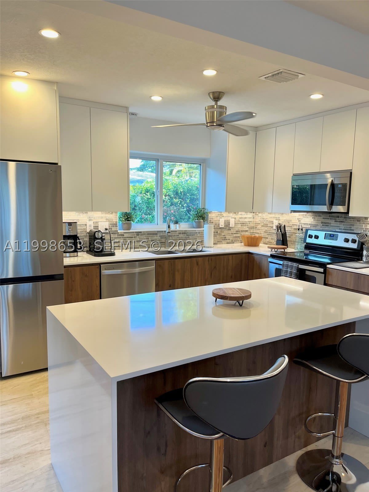 411 Alesio Ave – photo 5