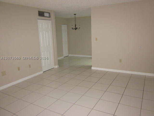 10822 N Kendall DR – photo 2