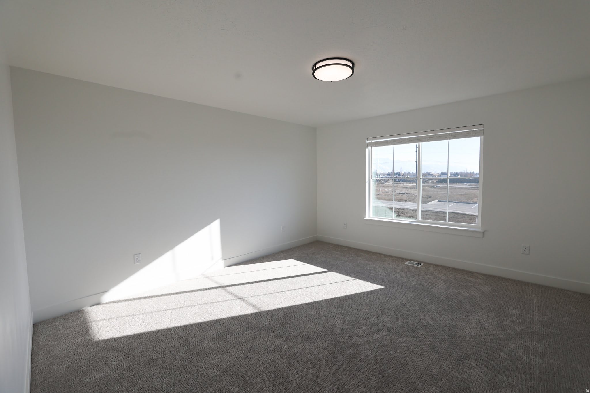 271 West 690 North – photo 3