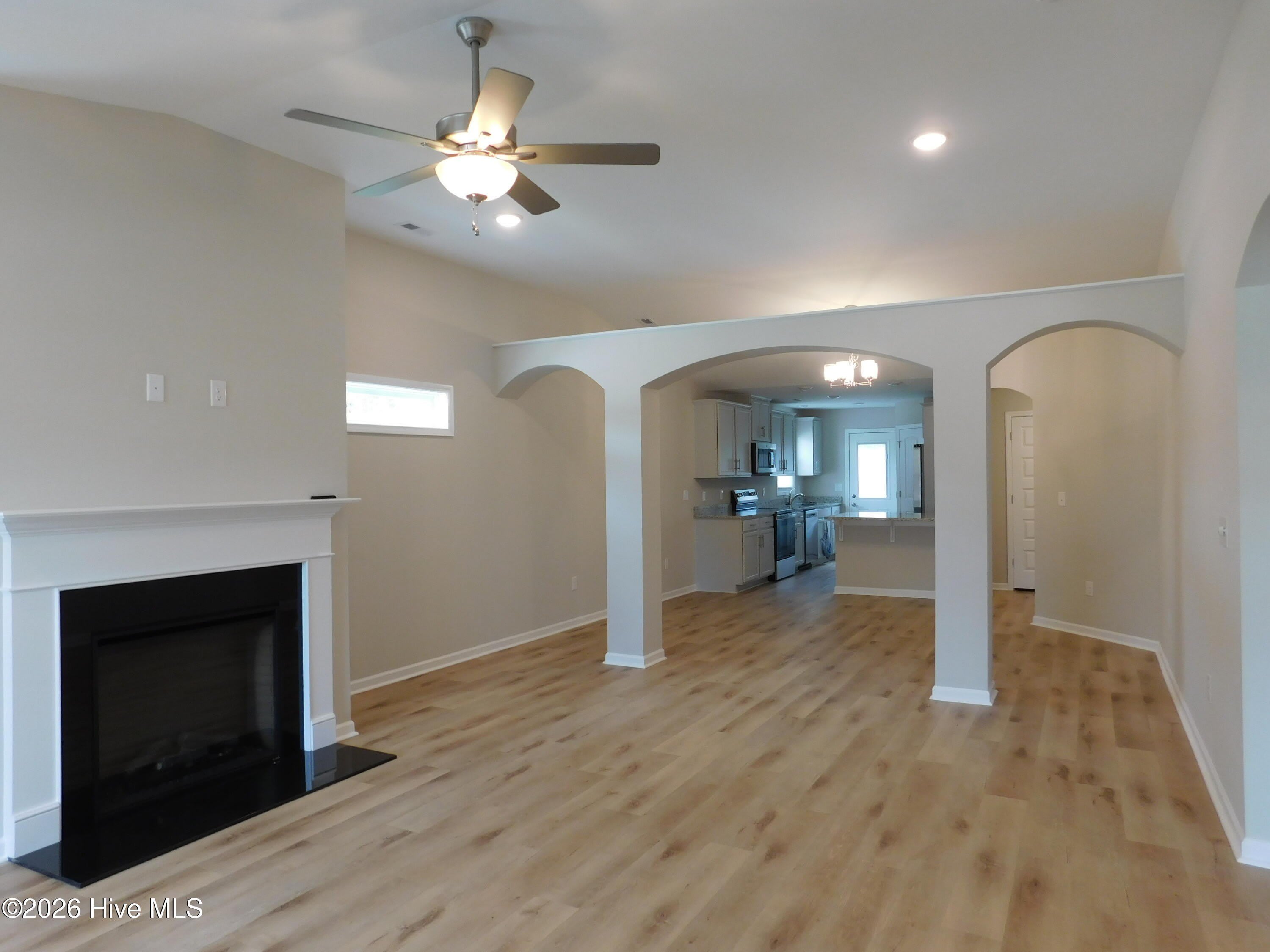 710 N B Street – photo 4