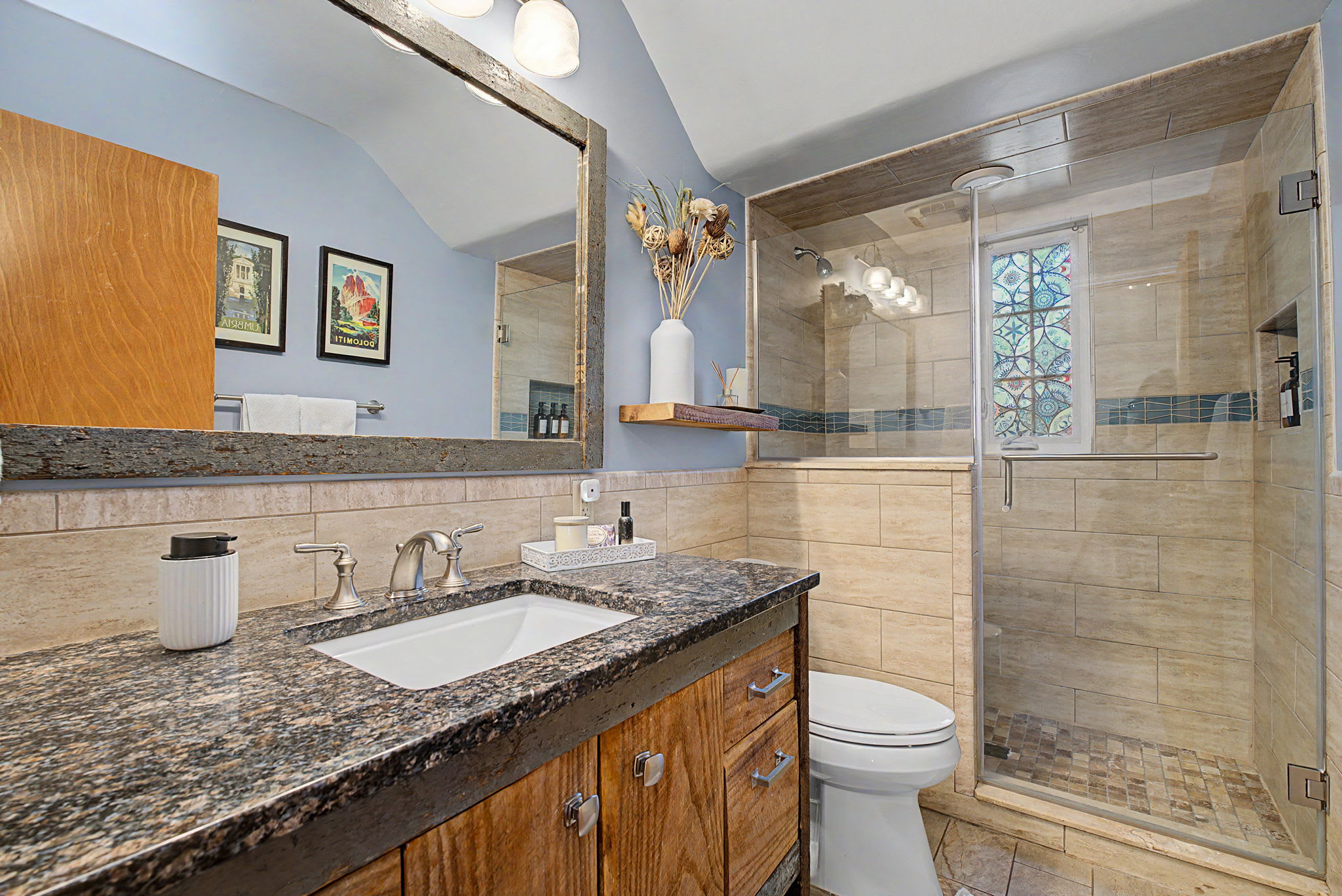 333 East Thruston Boulevard – photo 5