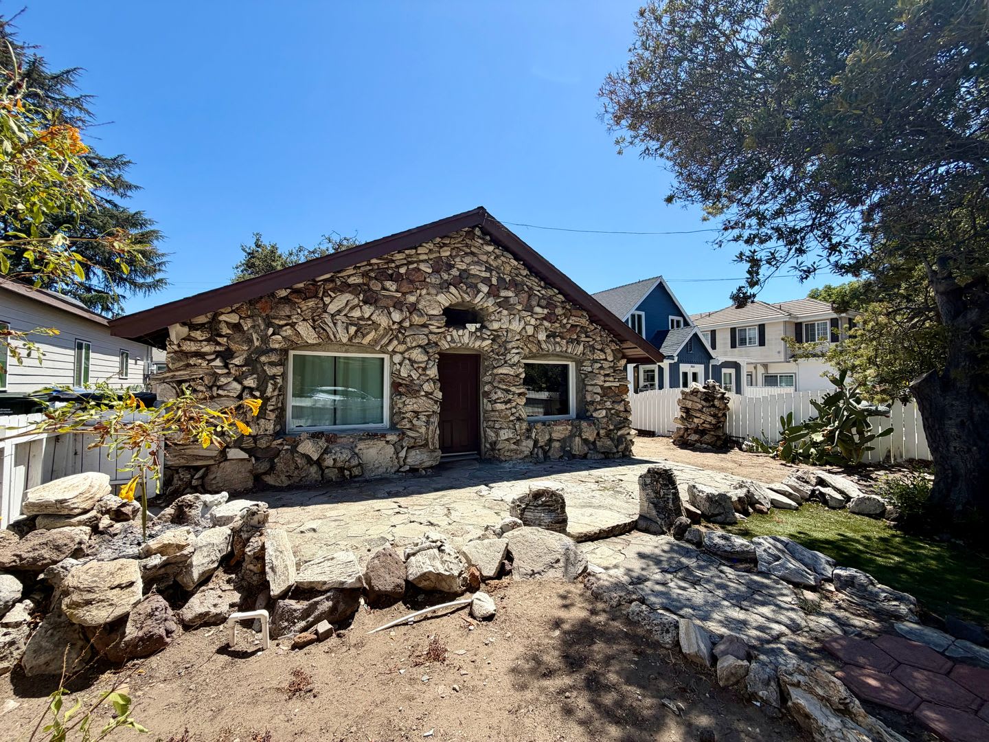 Charming 2 bedroom 1 bathroom house in Thousand Oaks! – photo 3
