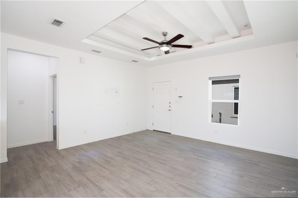 12509 N 40th Street – photo 4
