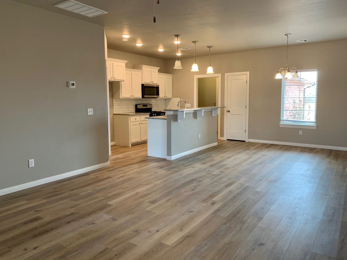 4 Bedroom 2 Bath *Deer Creek Schools* – photo 4