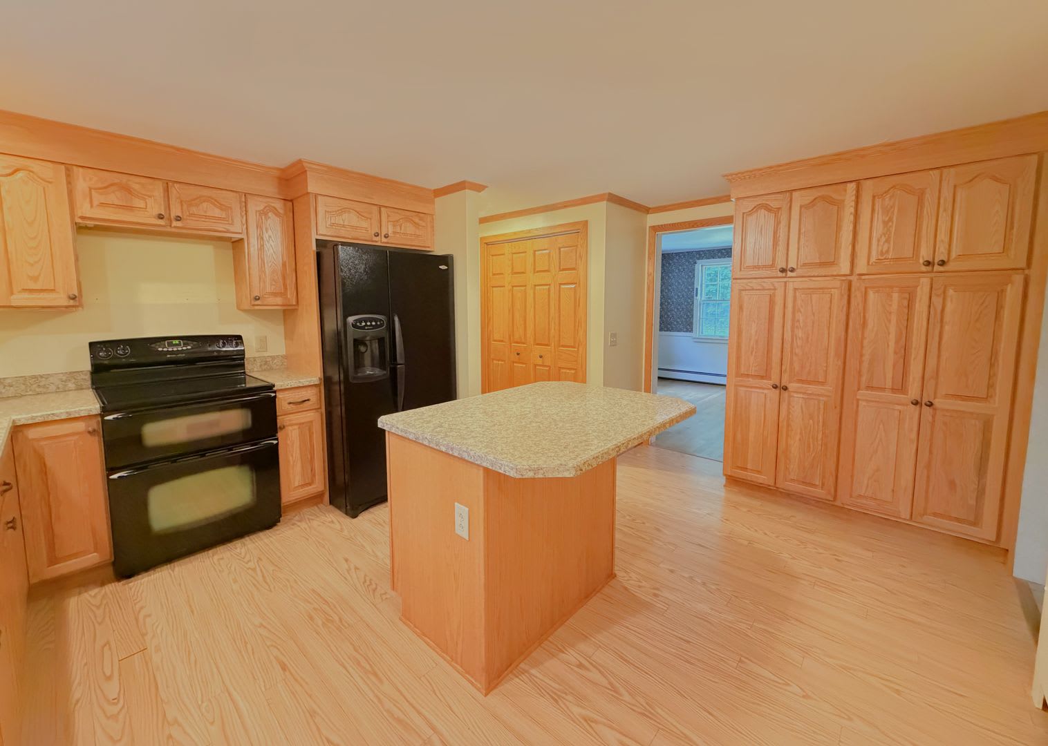 Beautiful 3 Bedroom Single Family Home For Rent In Dalton Ma – photo 2