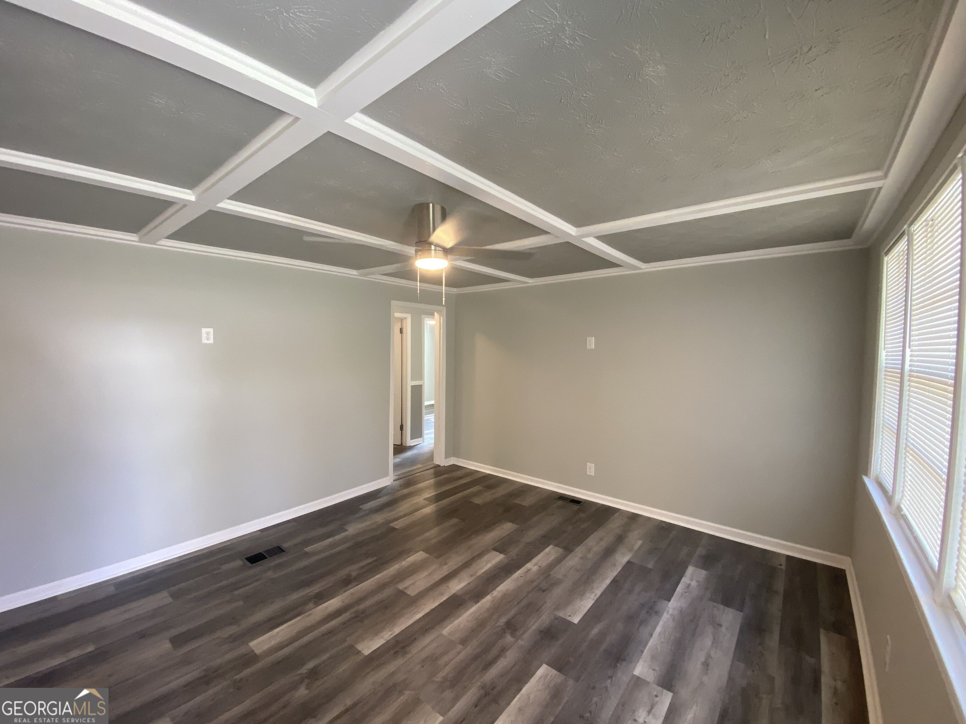 914 Ozora Road – photo 3