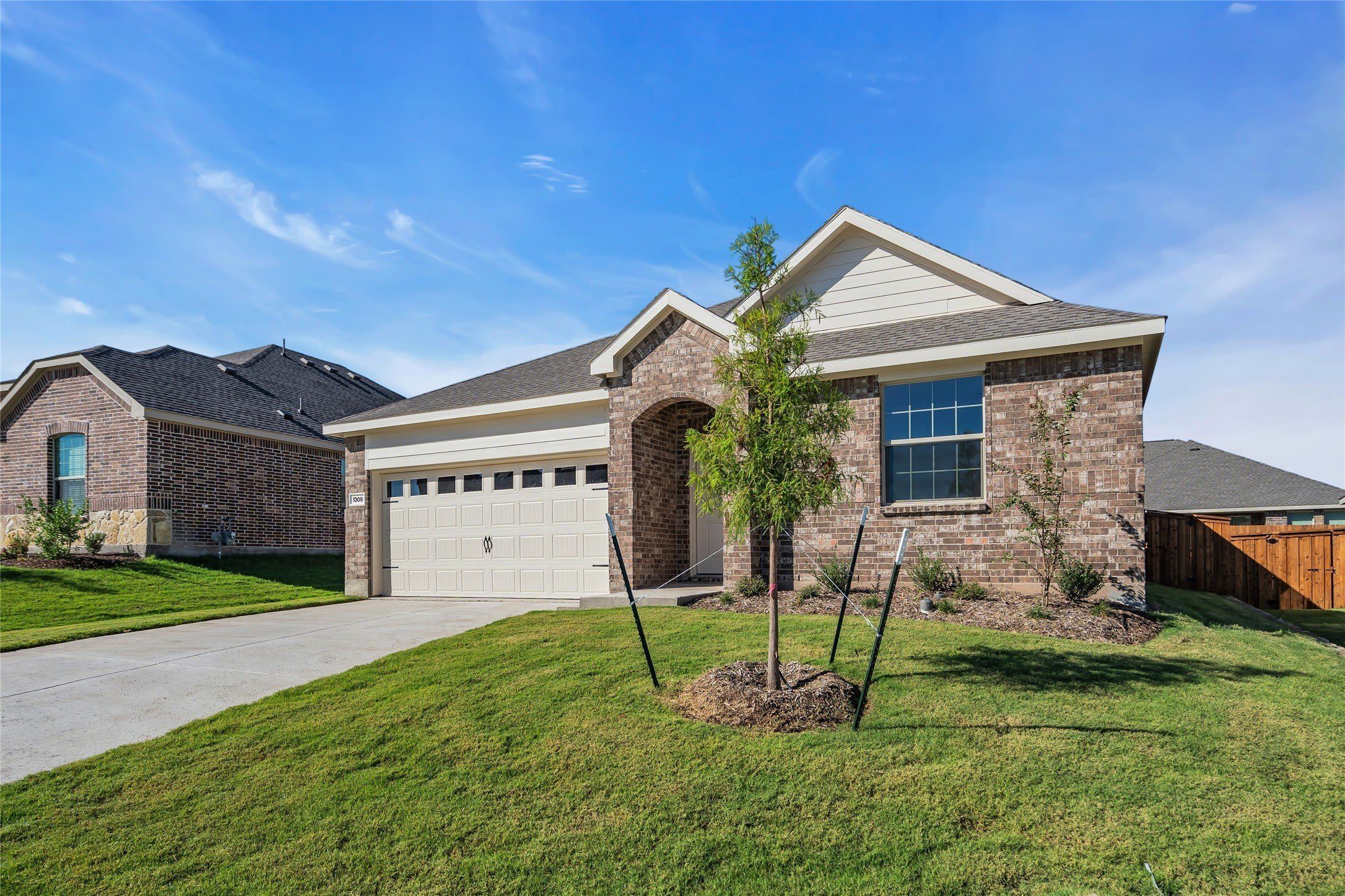 1309 LAZY GROVE Drive – photo 2