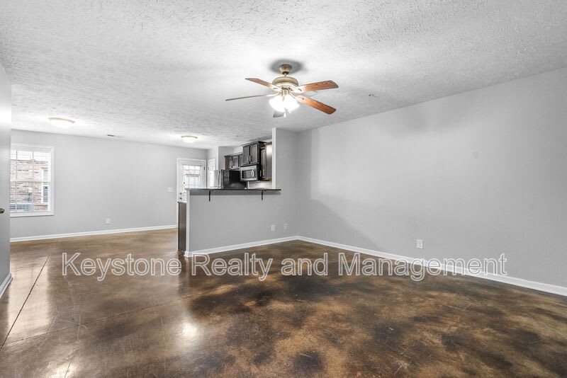 133 Melbourne Drive – photo 4