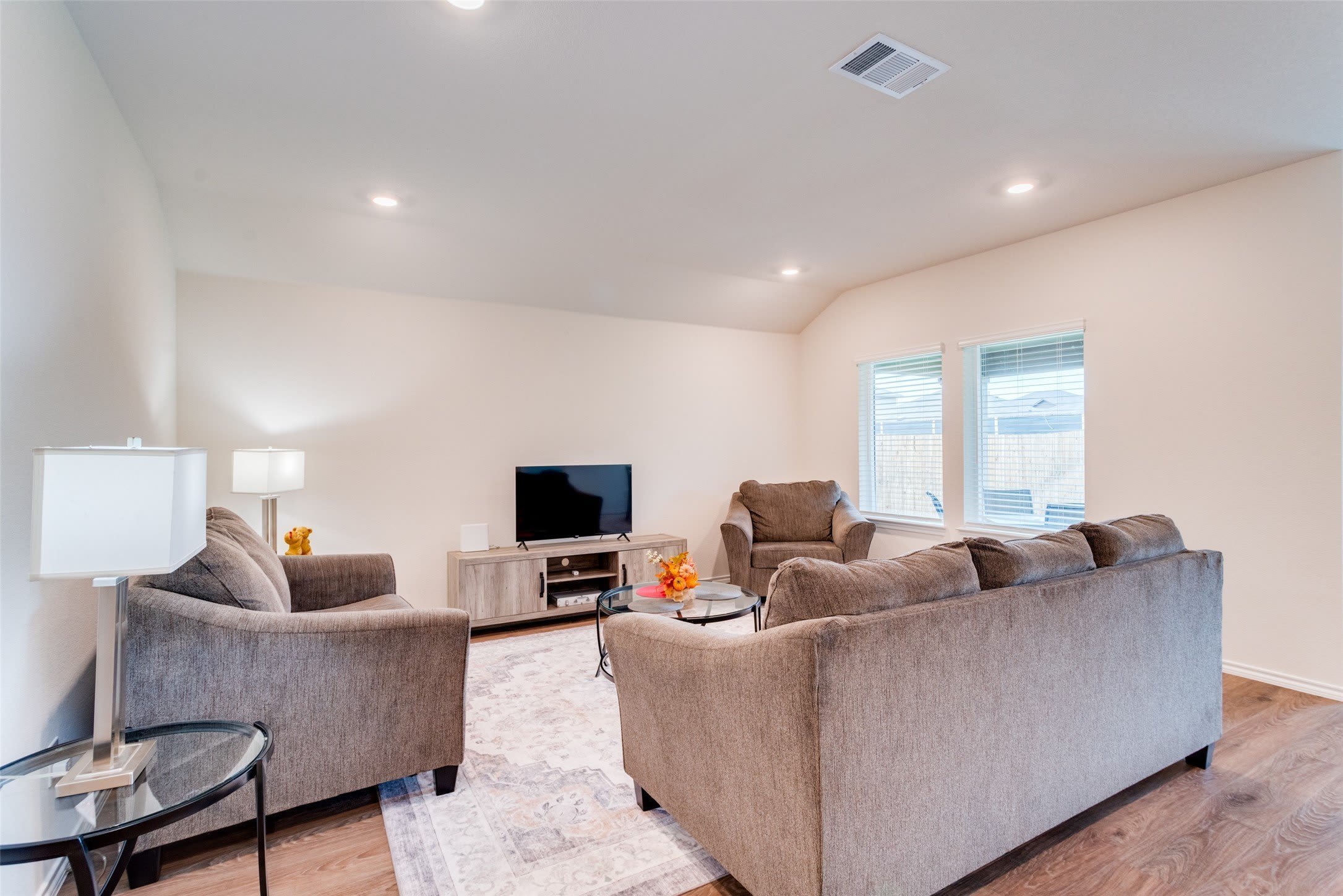 4115 Mountain Drive – photo 2