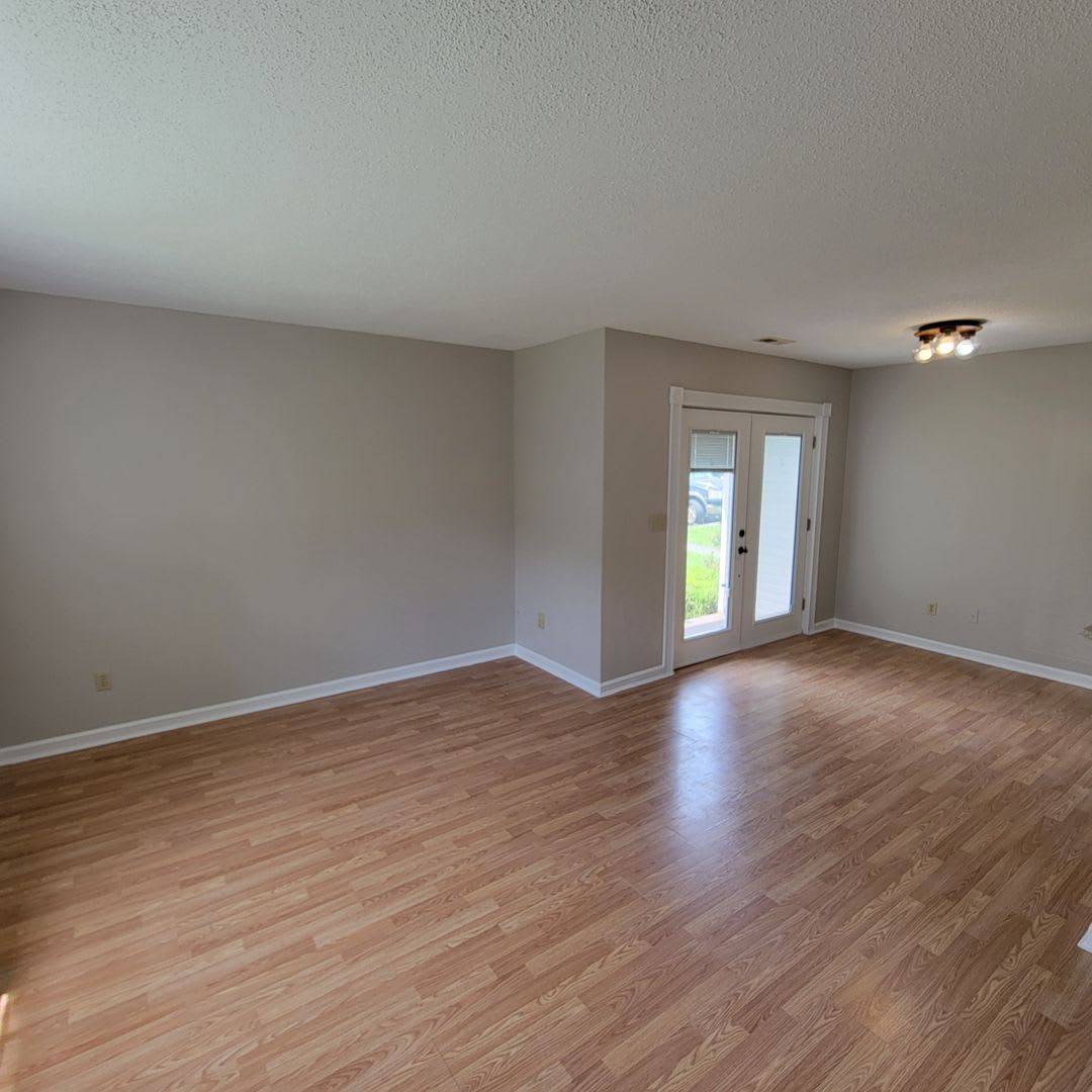2/1.5 Townhome-Cookeville City- End Unit – photo 2