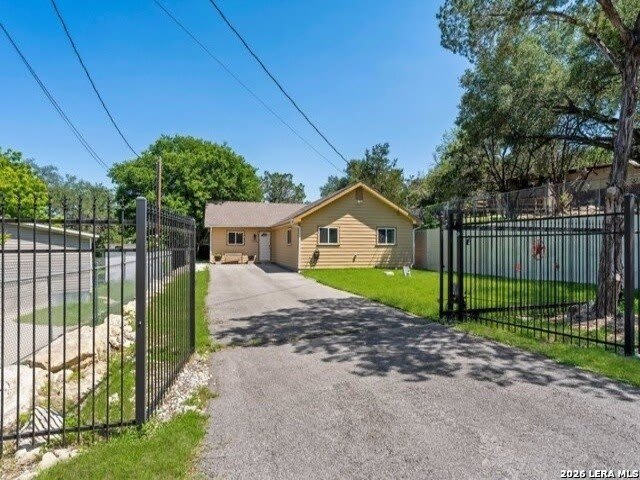 735 Green Castle – photo 4