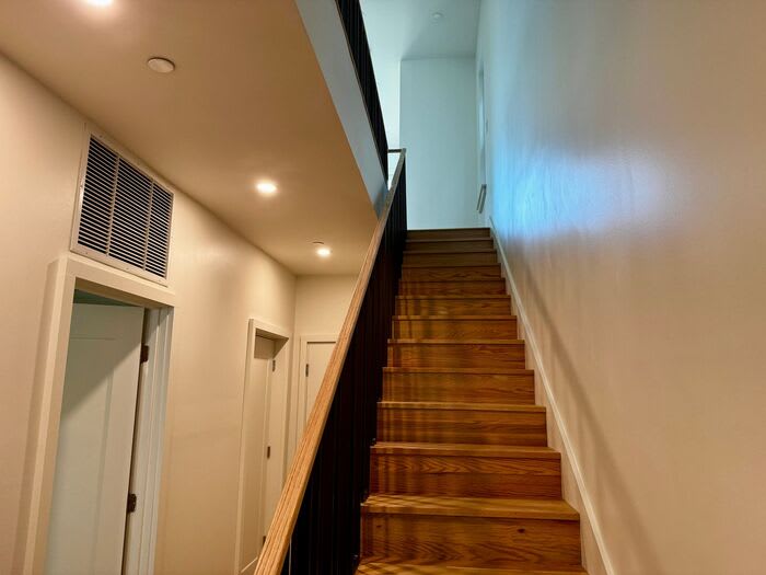 230 Washington Street Northeast – photo 5