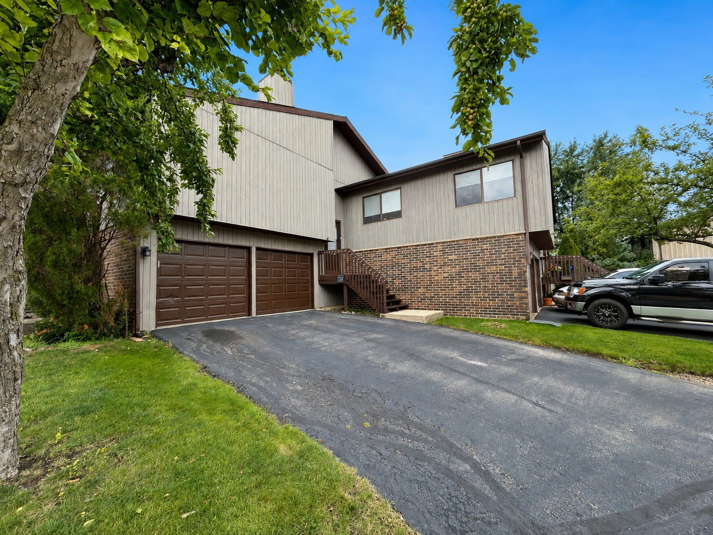 56 Century Drive – photo 3