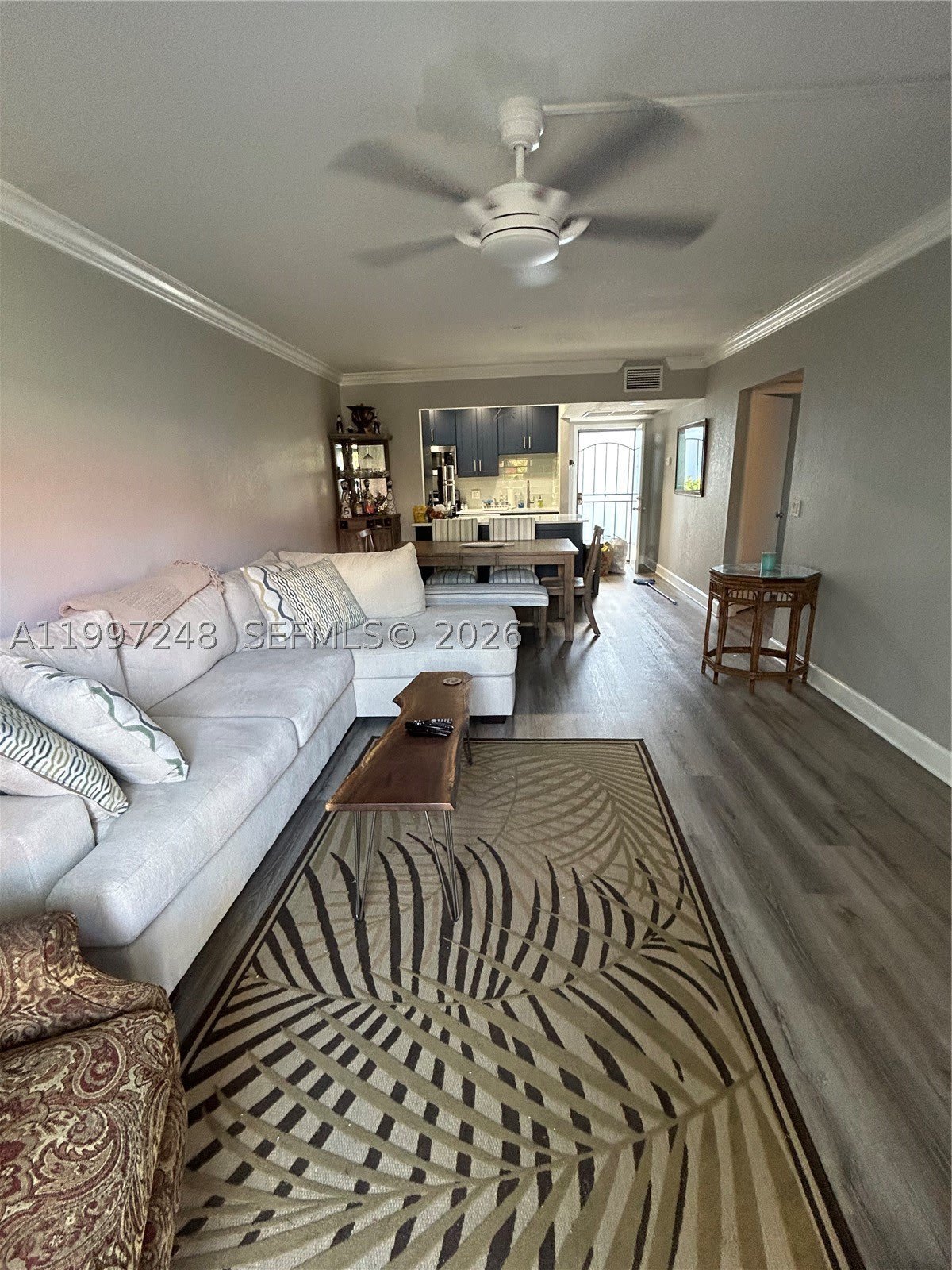 725 Hummingbird Way – photo 3