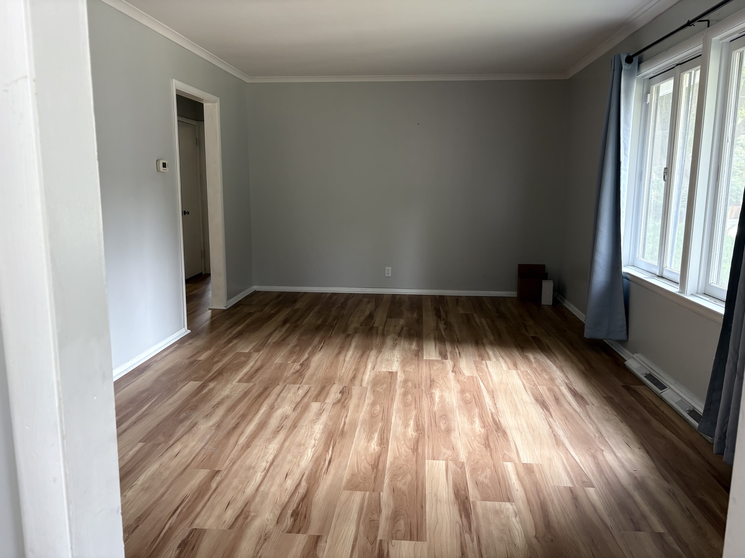 1524 Waldman Avenue – photo 2