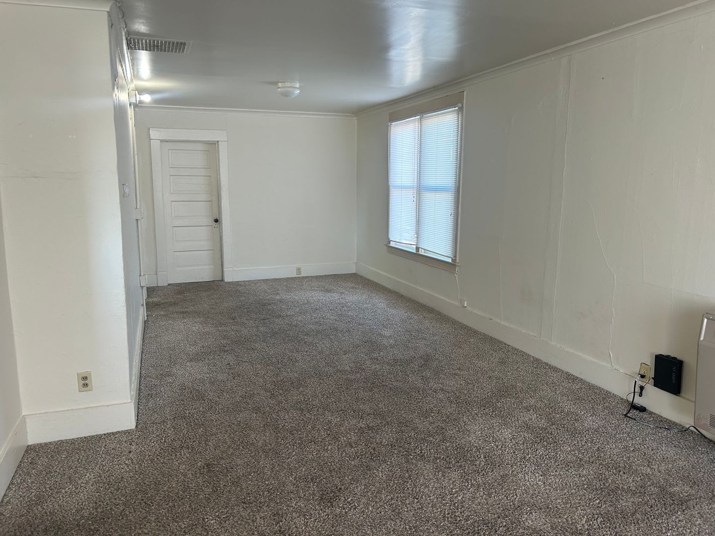 Charming Four Bedroom Home in the Heart of Bellingham! – photo 5