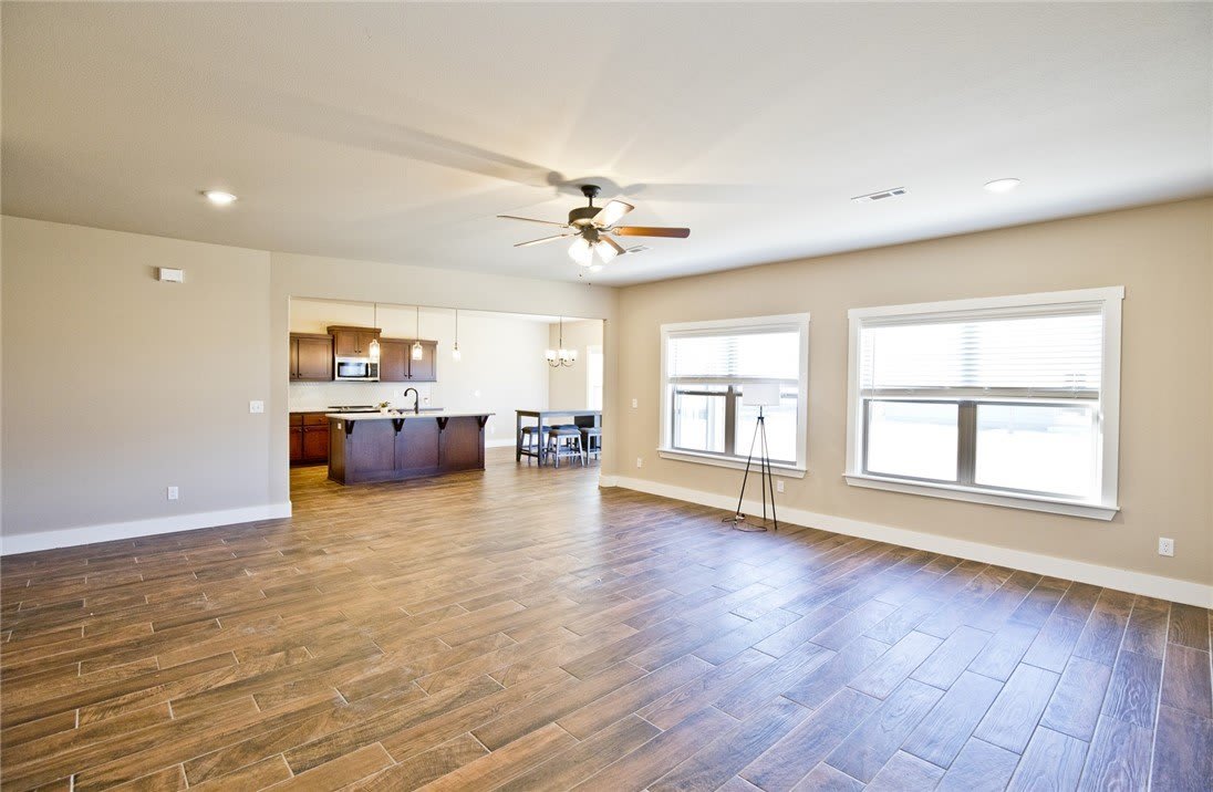 2629 N Justin Drive – photo 5
