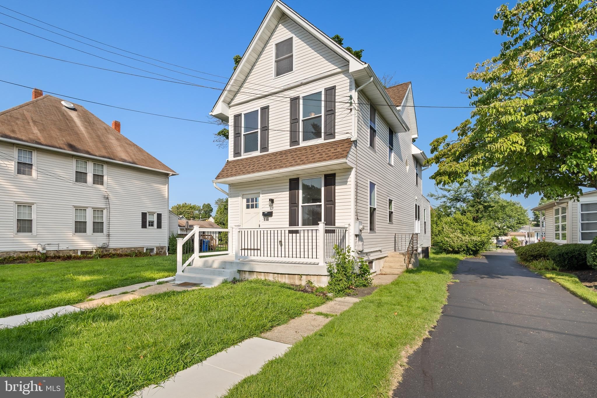 118 TURNER Street – photo 2
