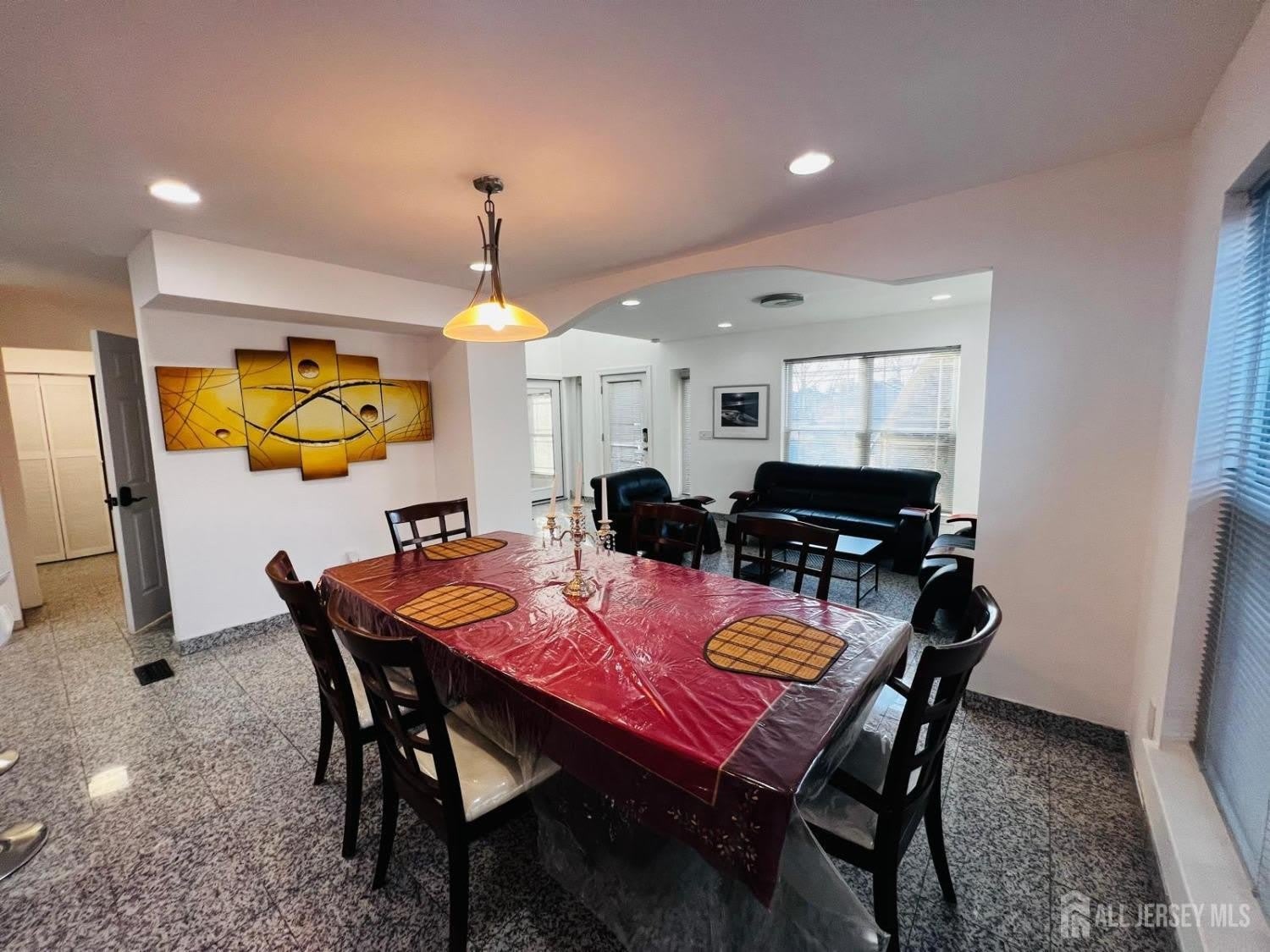 63 E Jefferson Boulevard – photo 4