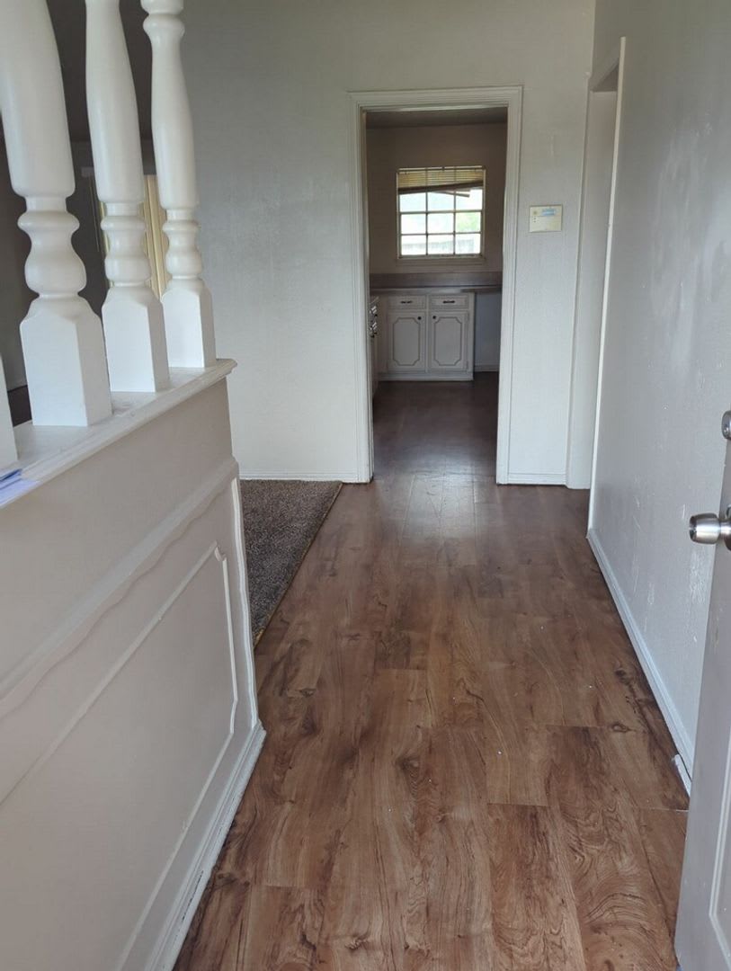 1121 Nw 102Nd St – photo 2