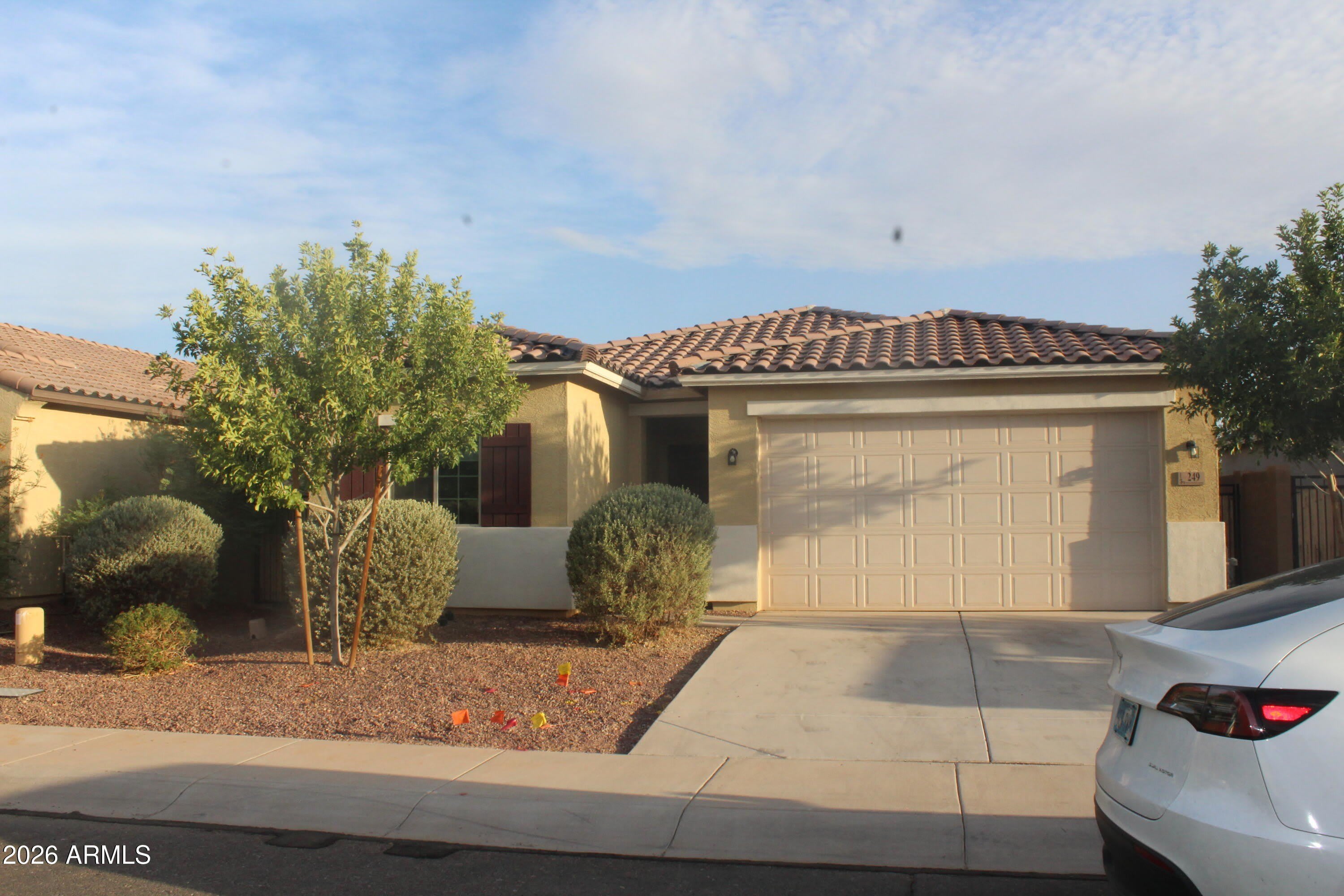 249 W Tropical Drive – photo 2
