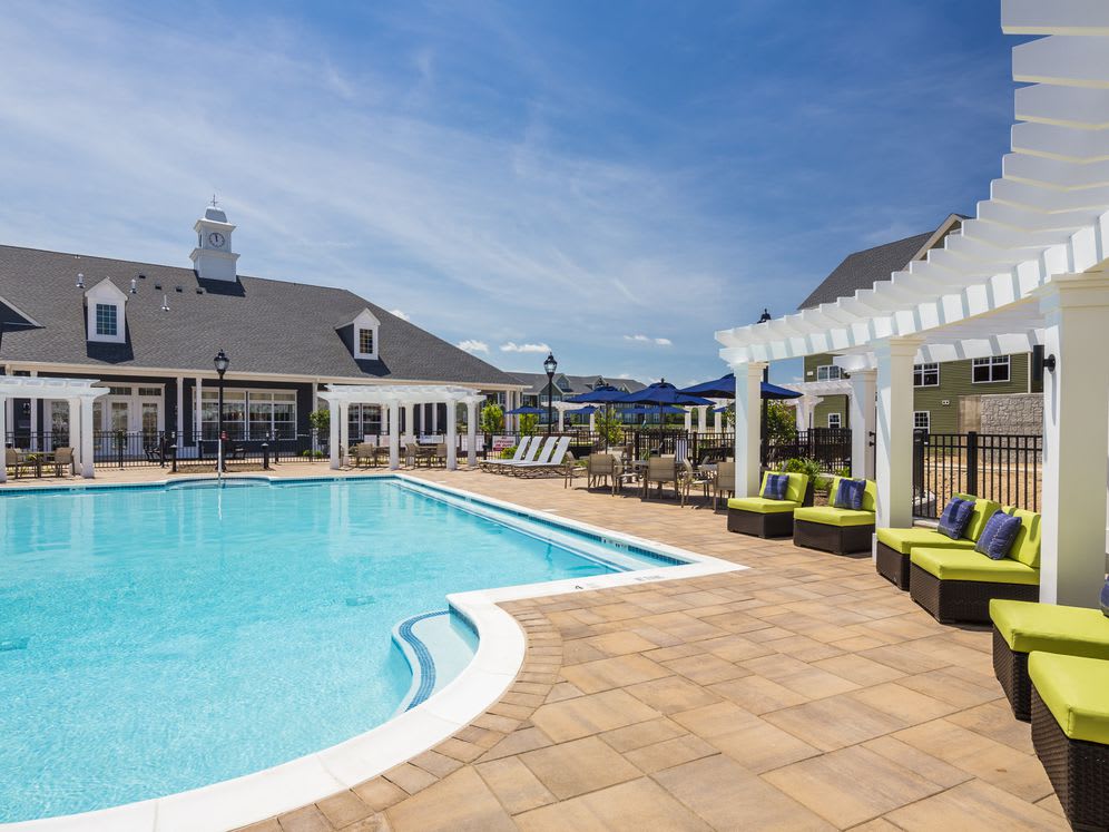 Avalon Huntington Station – photo 1