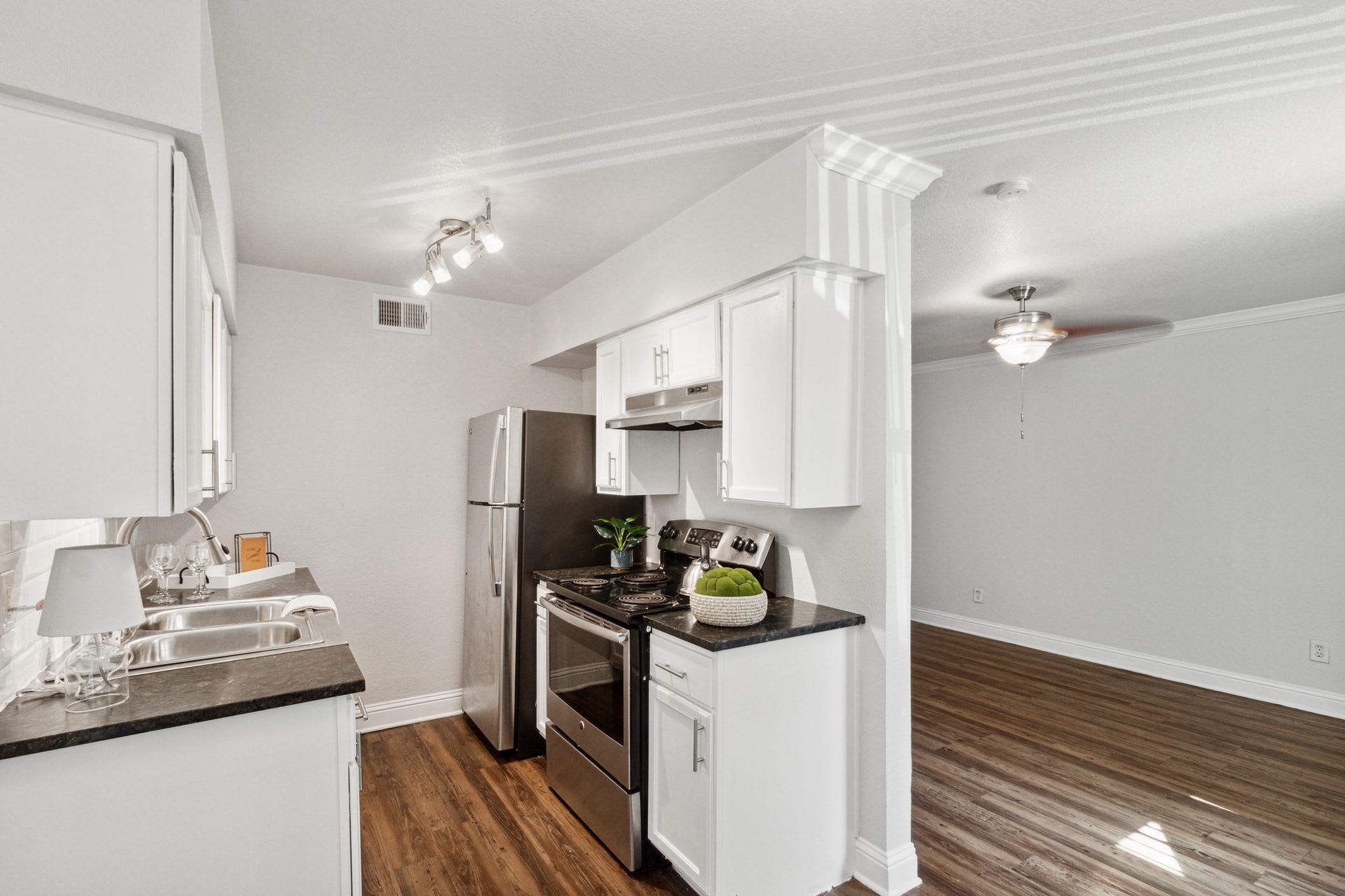The Addison – photo 1