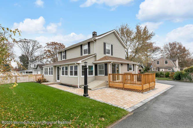 519 Saint Clair Avenue – photo 1