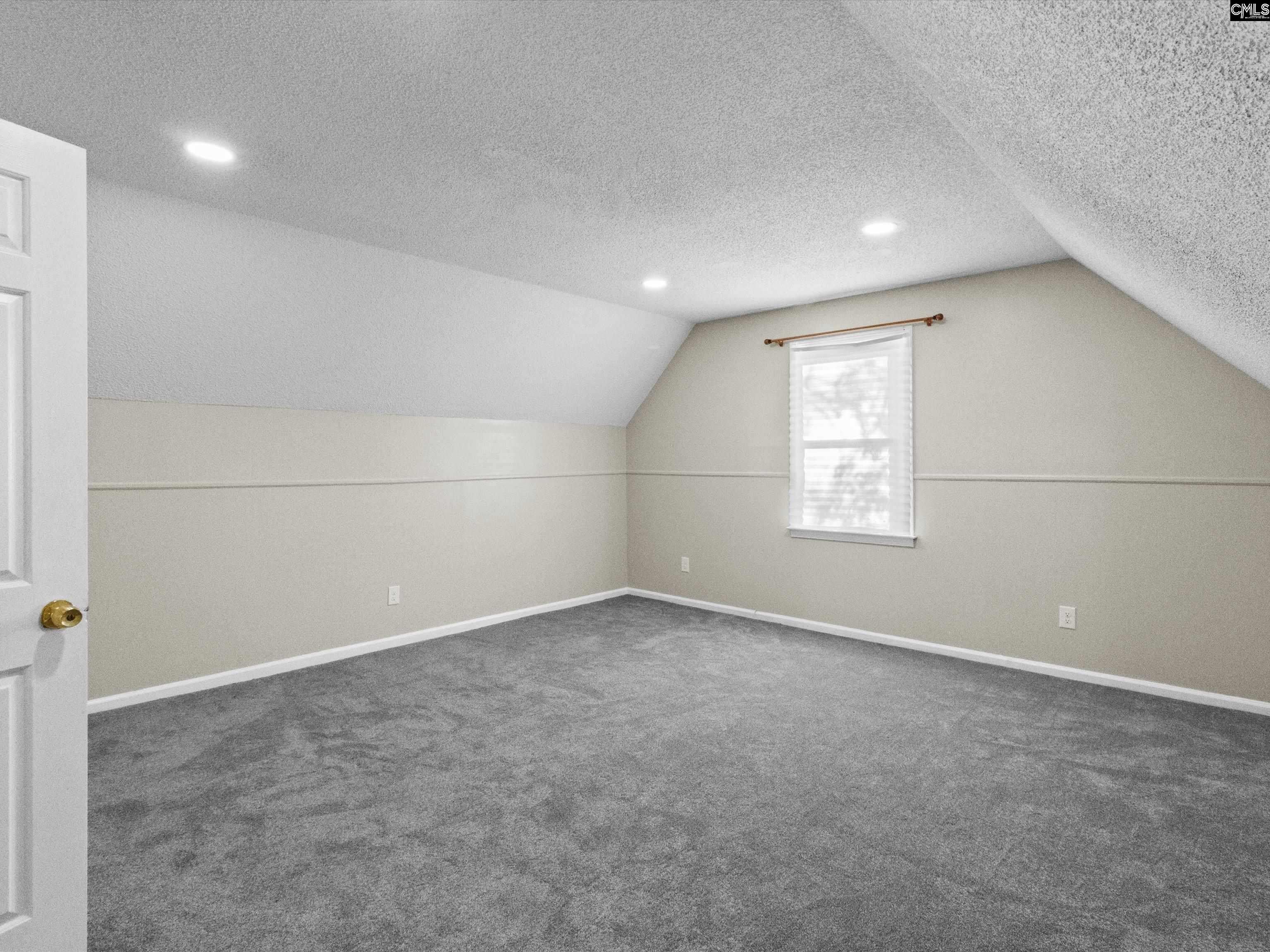 42 Halton Court – photo 5