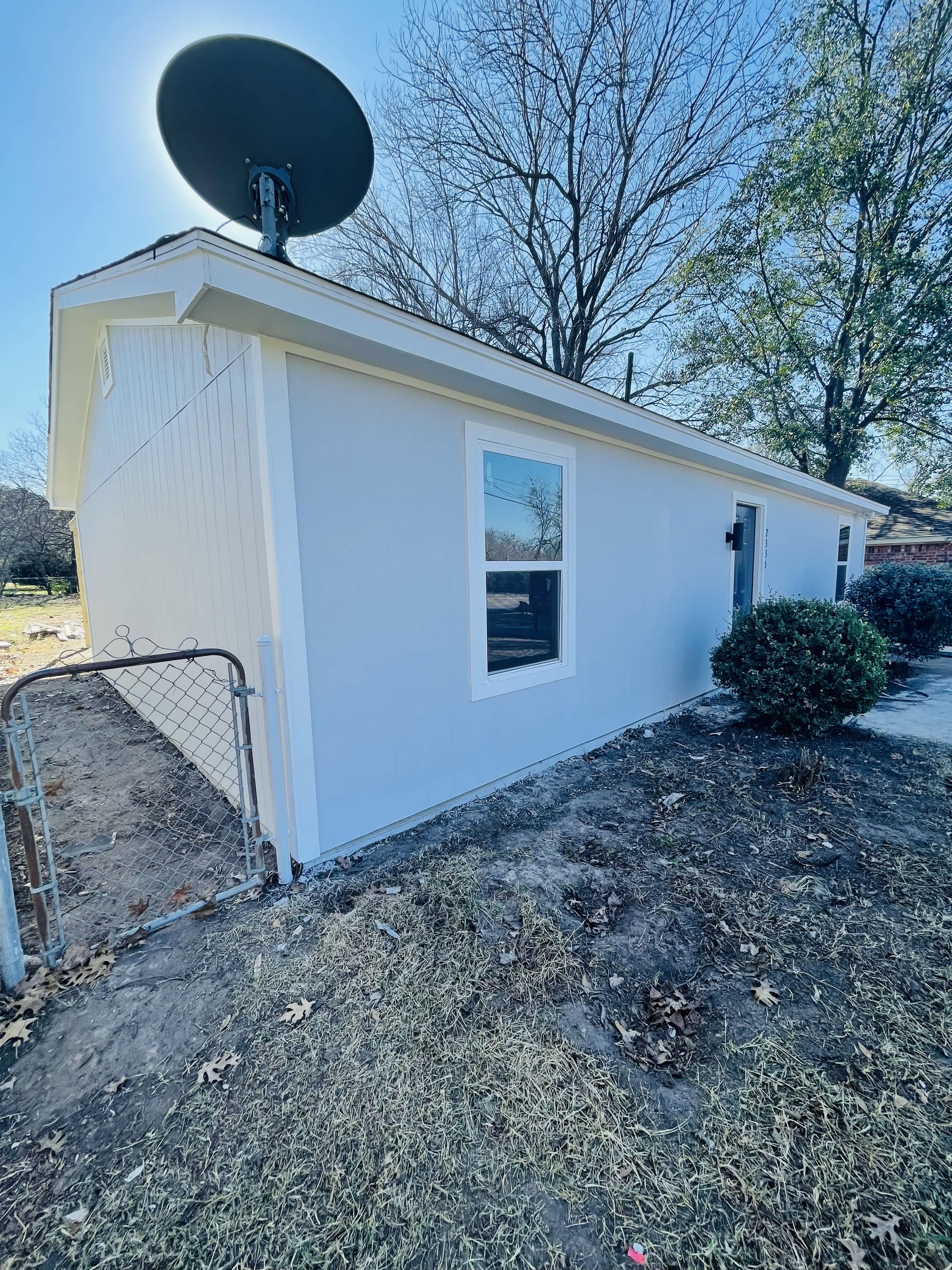 2335 W 3rd Ave – photo 4