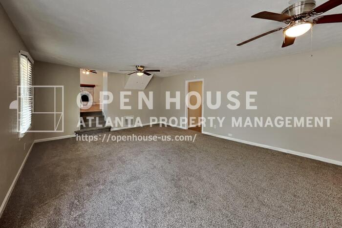 101 Chantilly Lane – photo 5