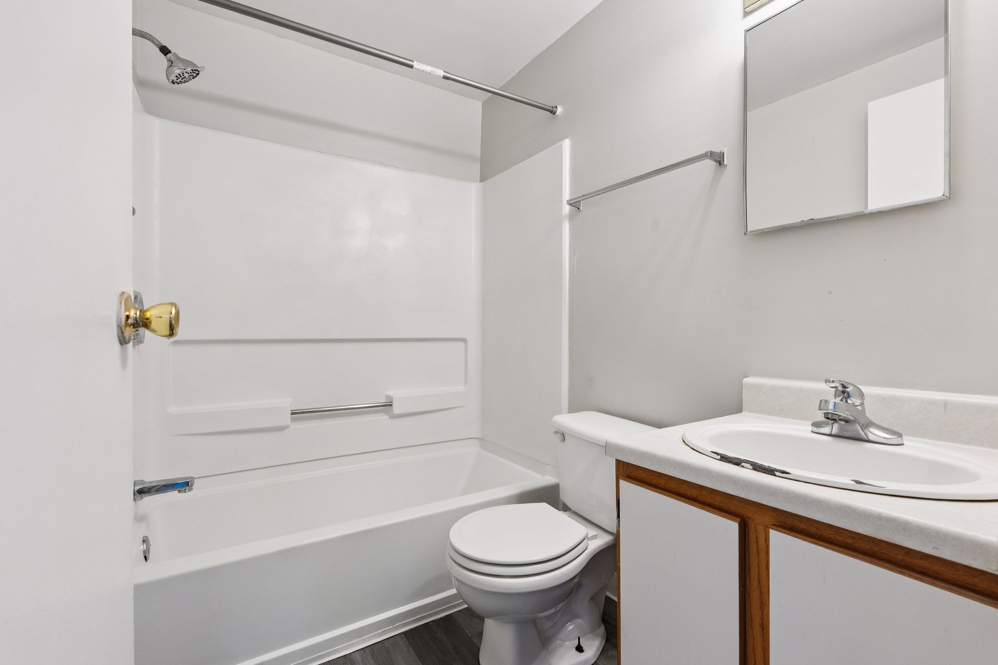 Gateway Apartment Homes – photo 5