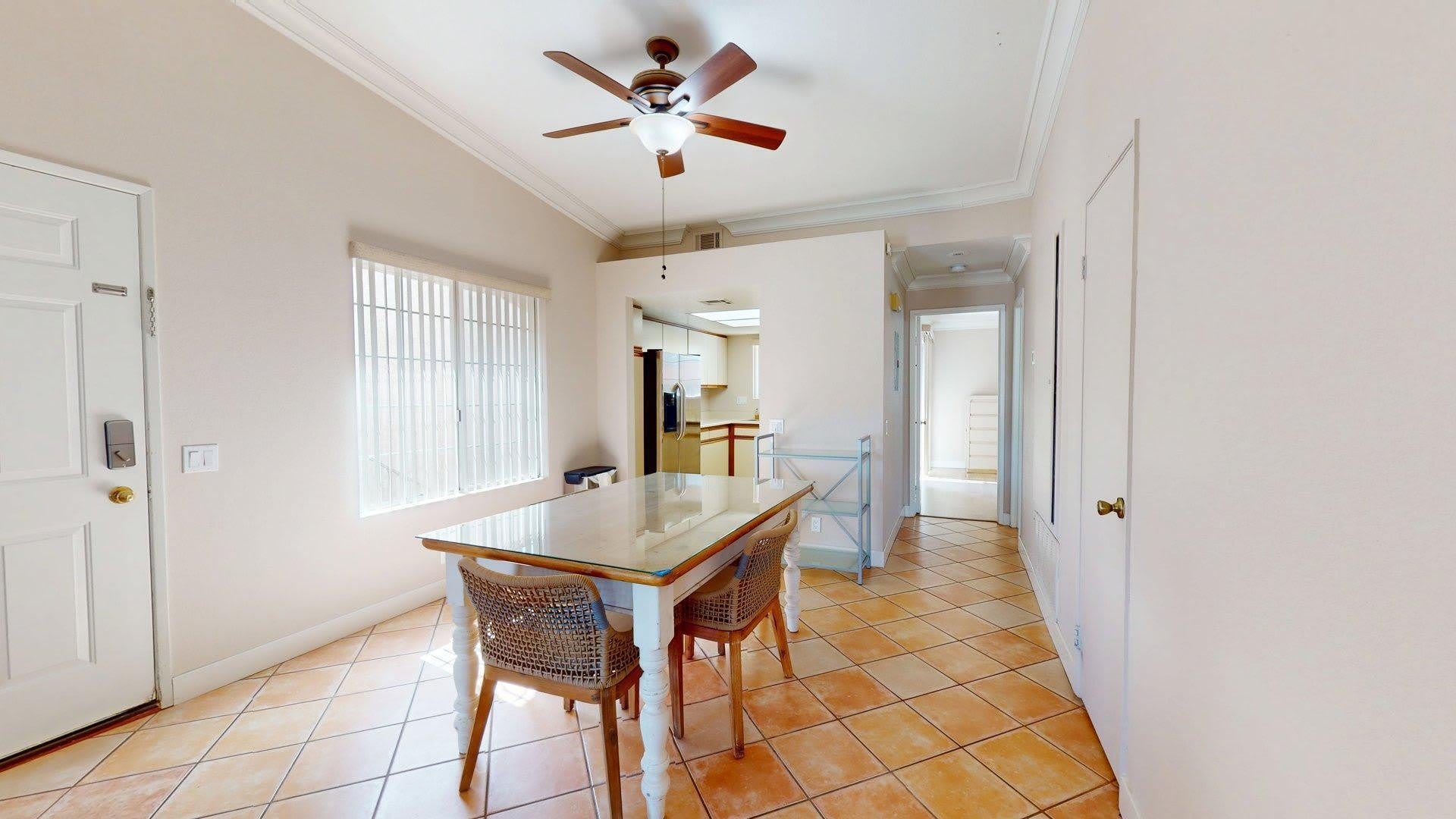 505 S Farrell Drive – photo 2