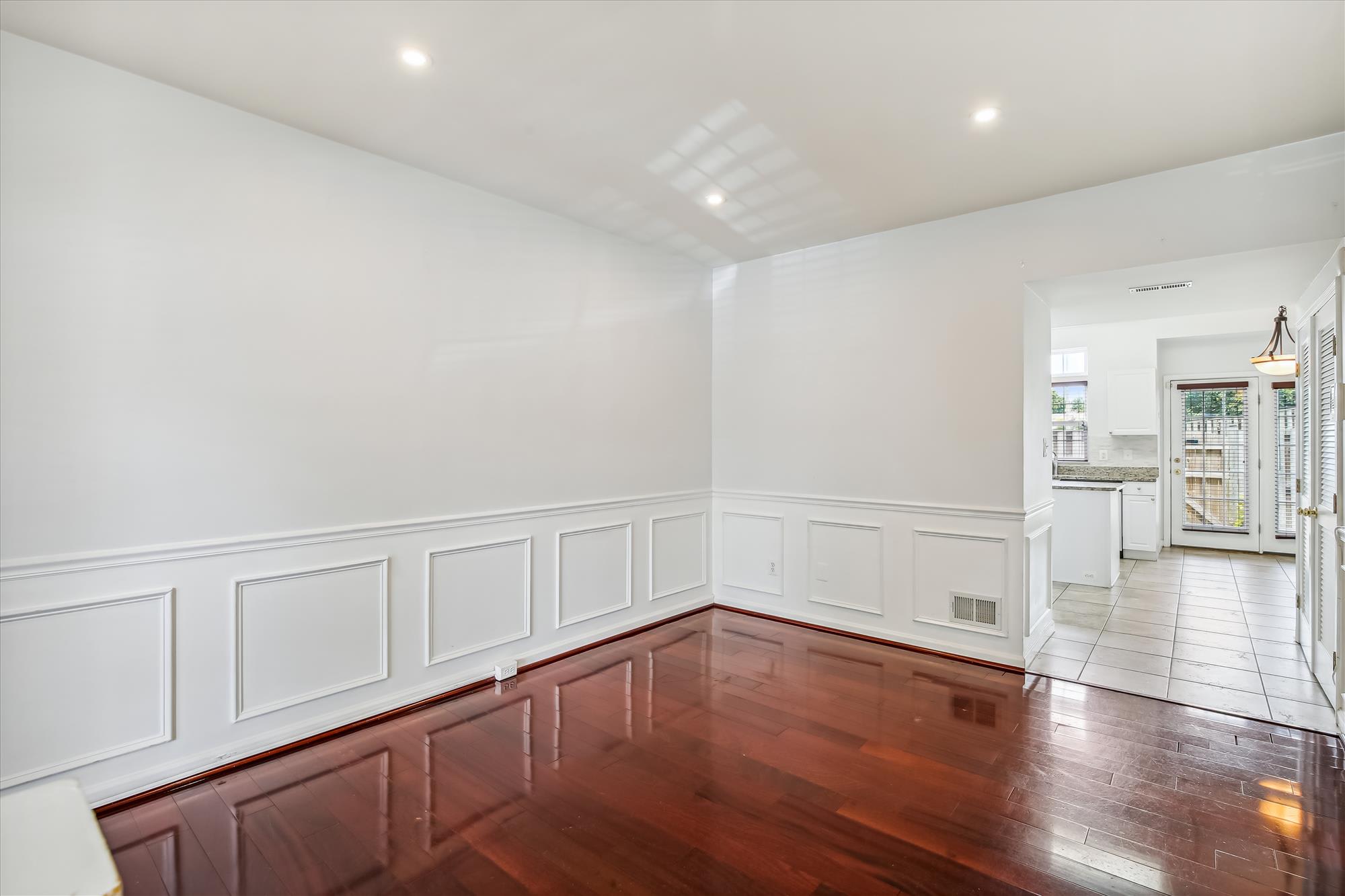 8360 Hunter Murphy Cir – photo 3